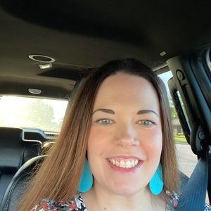 Meet your Posher, Cassie